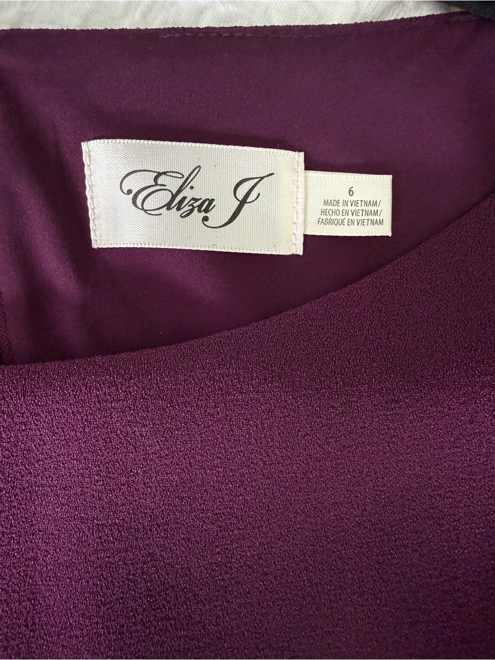 Eliza J NWT Purple Plum Fit Flare Dress Size 6 Bell Sleeve - Picture 4 of 5